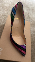 Load image into Gallery viewer, Christian Louboutin Shoes