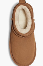 Load image into Gallery viewer, Uggs Kids Mini
