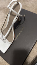 Load image into Gallery viewer, Bottega shoes