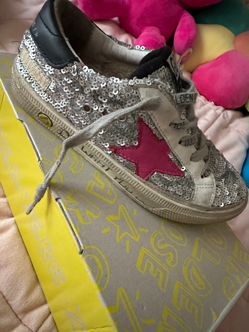 Golden Goose Sneakers